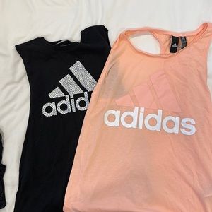 2 Adidas tanks - Size M